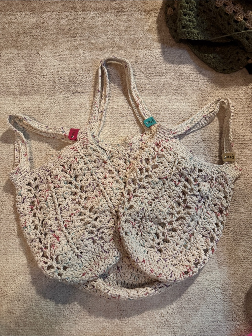 Hand-Crocheted Market Tote Bag in Speckled Cream